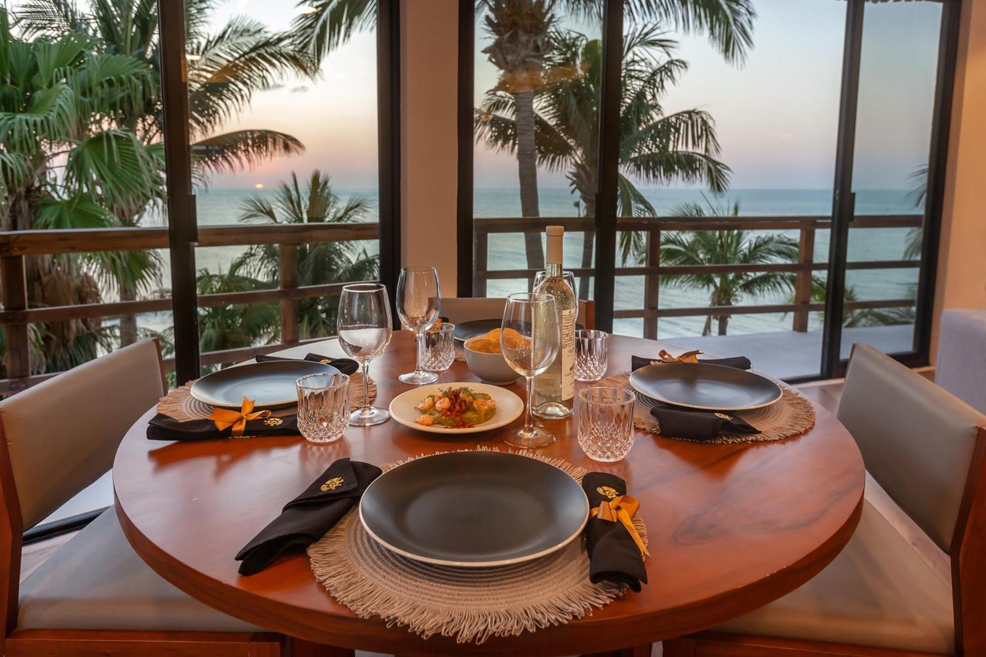 הולבוקס איילנד Beachfront Hotel La Palapa - Adults Only מראה חיצוני תמונה