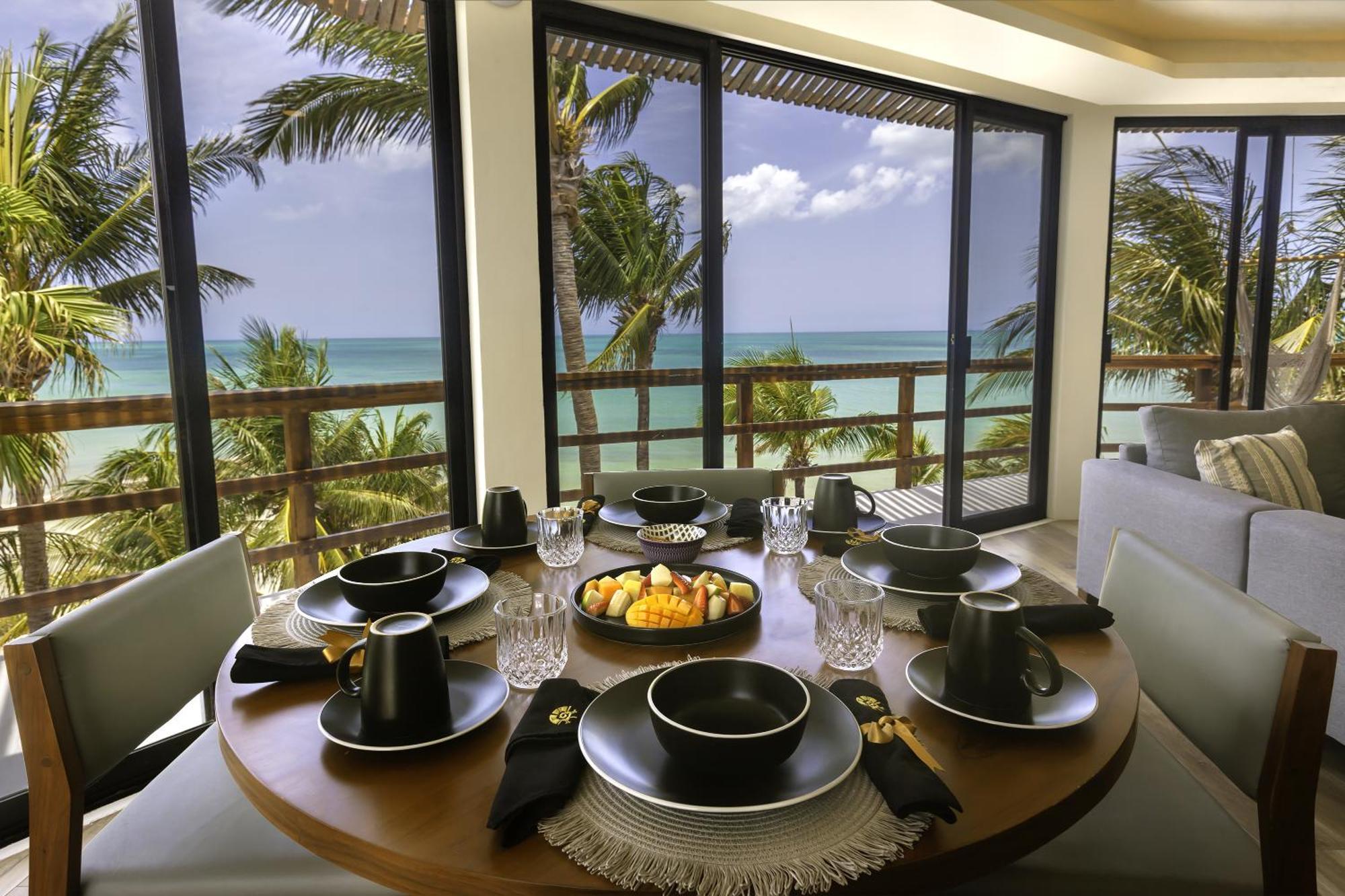 הולבוקס איילנד Beachfront Hotel La Palapa - Adults Only מראה חיצוני תמונה